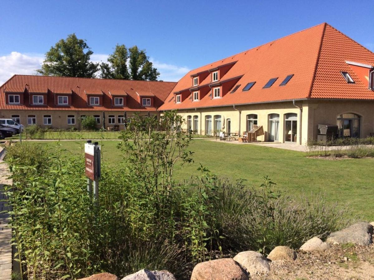 Remise Schloss Stolpe Miniapartment Stolpe auf Usedom Exterior photo